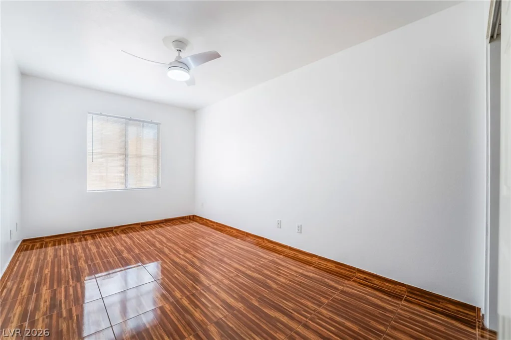 4411 Elk Point, Las Vegas, NV 89147