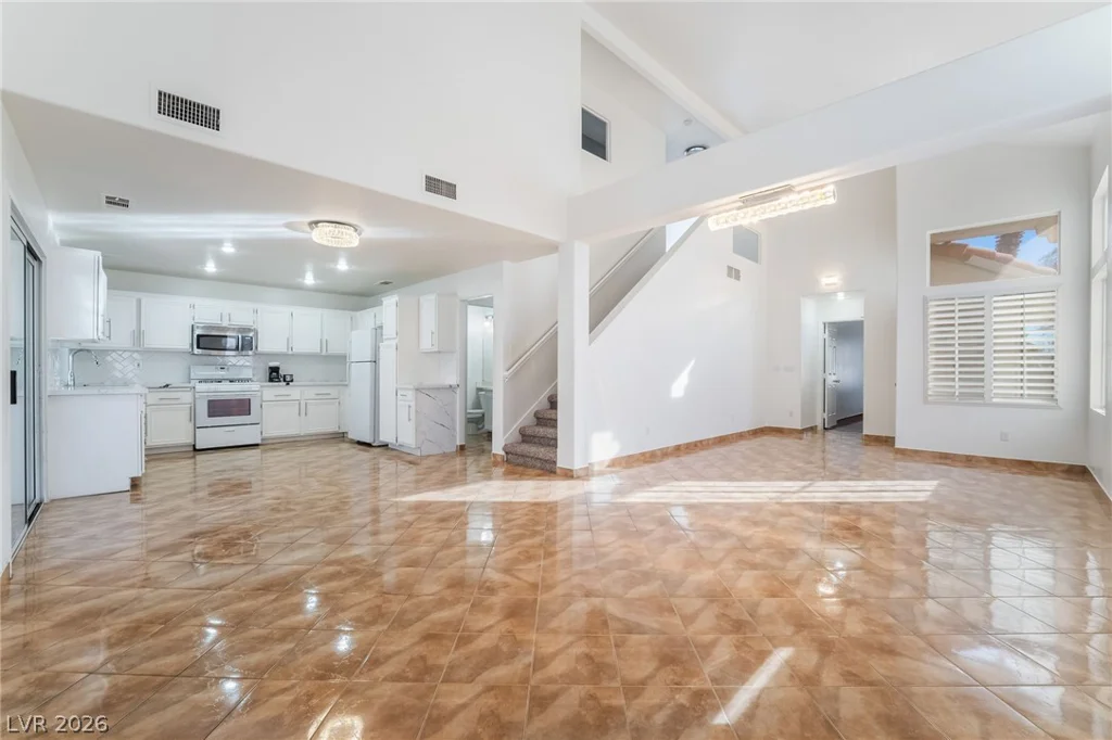 4411 Elk Point, Las Vegas, NV 89147