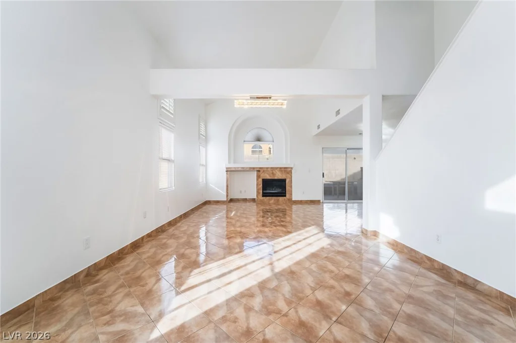 4411 Elk Point, Las Vegas, NV 89147