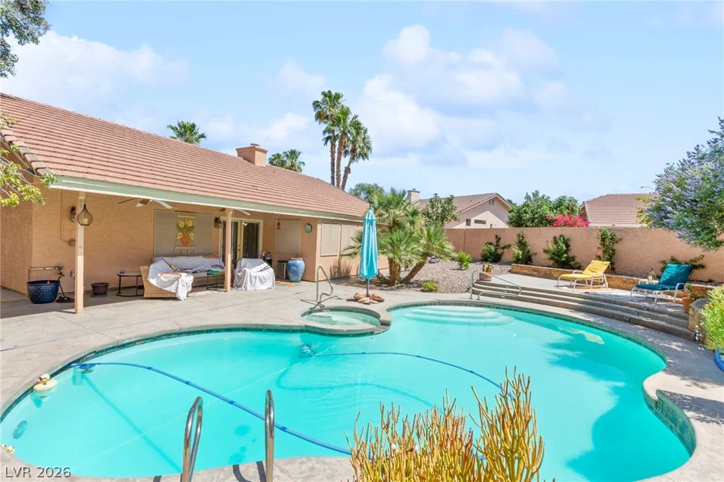 2005 Yosemite, Henderson, NV 89074