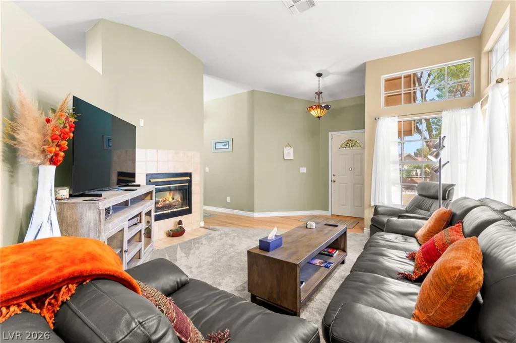 2005 Yosemite, Henderson, NV 89074