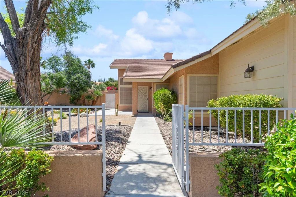 2005 Yosemite, Henderson, NV 89074