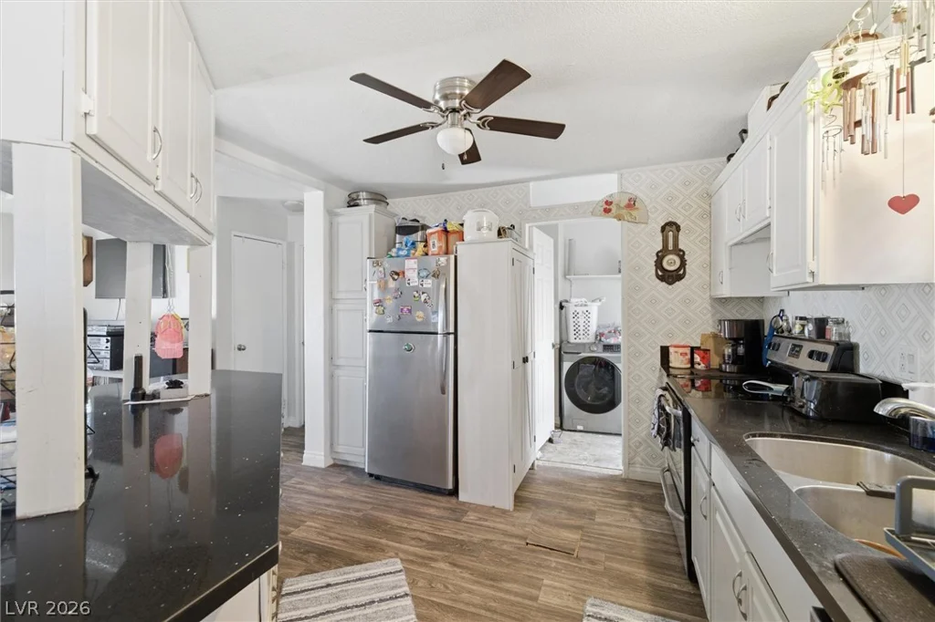 597 Krysta, Pahrump, NV 89060