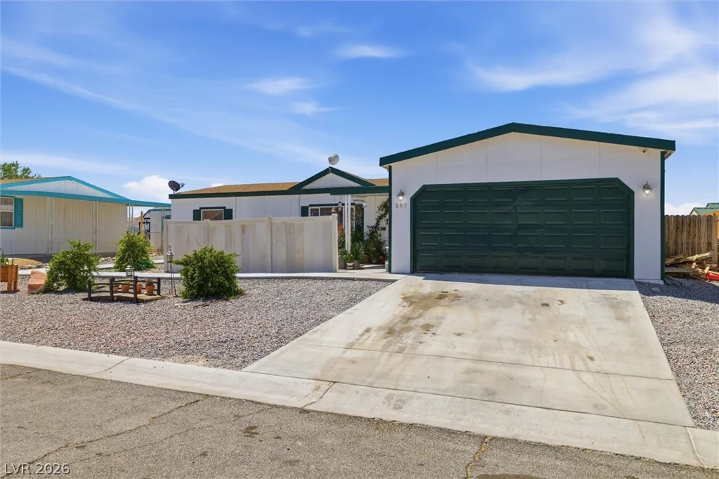 597 Krysta, Pahrump, NV 89060