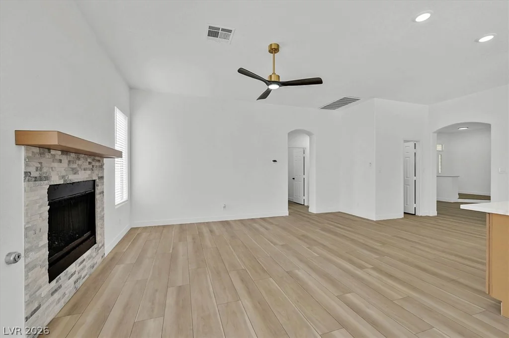7431 Tahoe Basin, Las Vegas, NV 89129