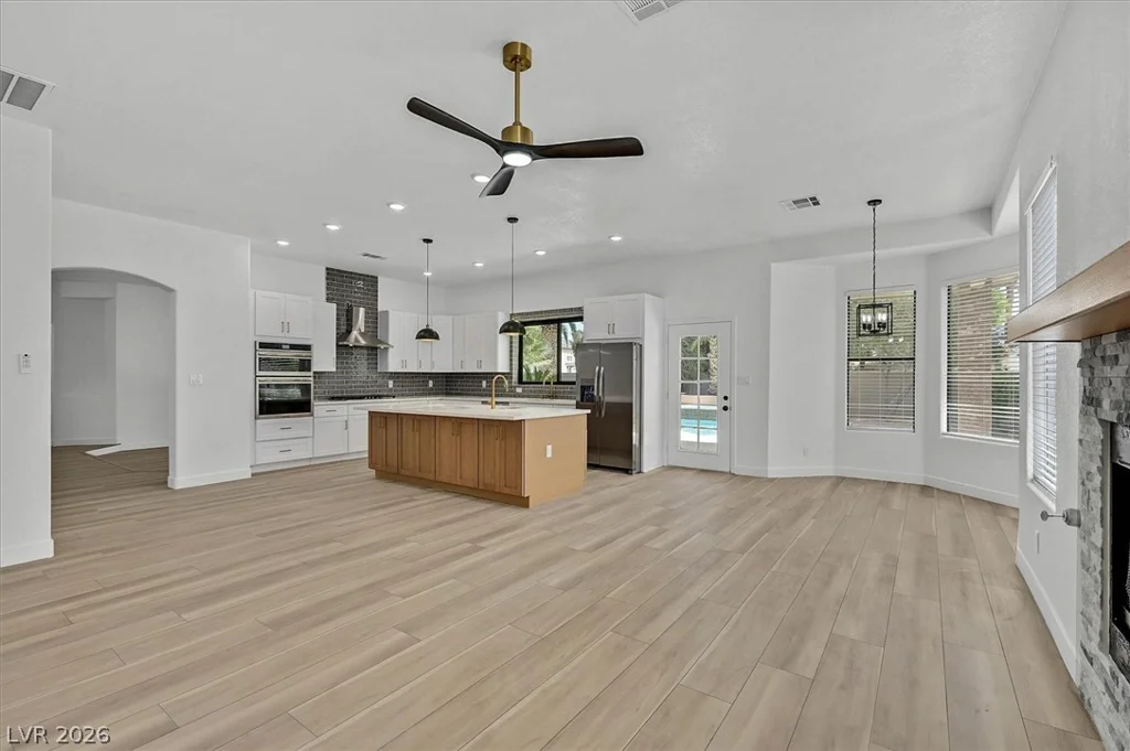 7431 Tahoe Basin, Las Vegas, NV 89129
