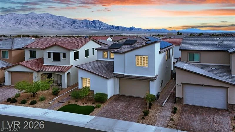 9380 Lunar Ray, Las Vegas, NV 89143
