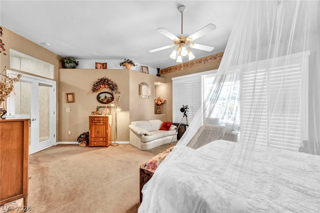 6240 Hualapai, Las Vegas, NV 89149