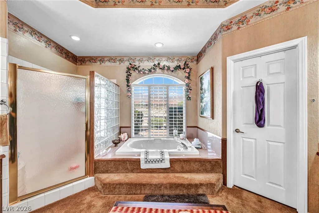 6240 Hualapai, Las Vegas, NV 89149