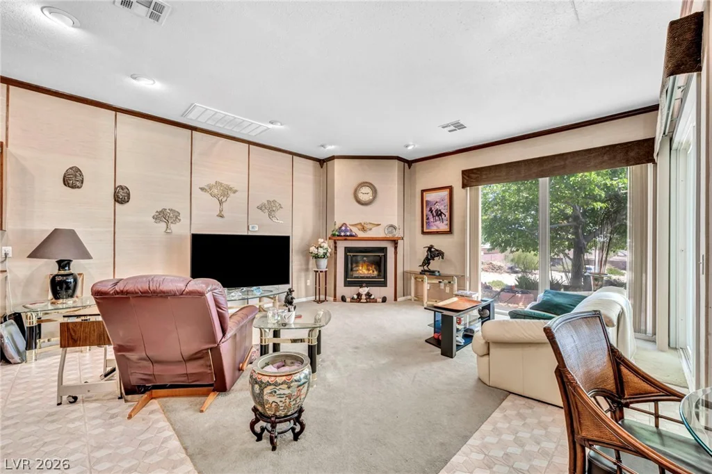6240 Hualapai, Las Vegas, NV 89149