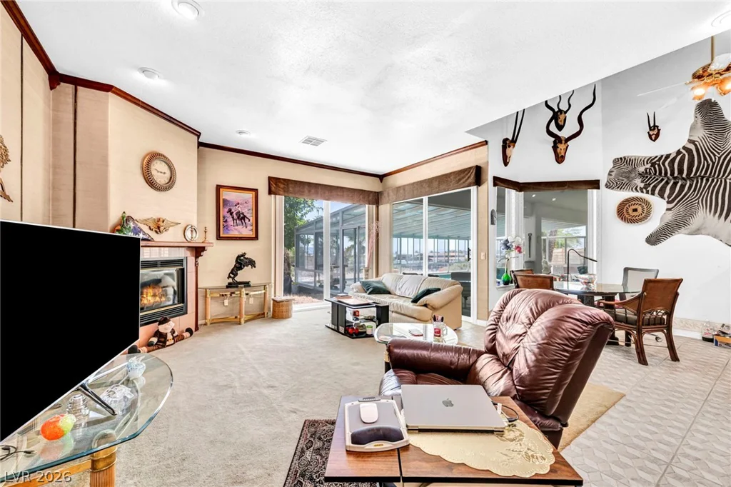 6240 Hualapai, Las Vegas, NV 89149