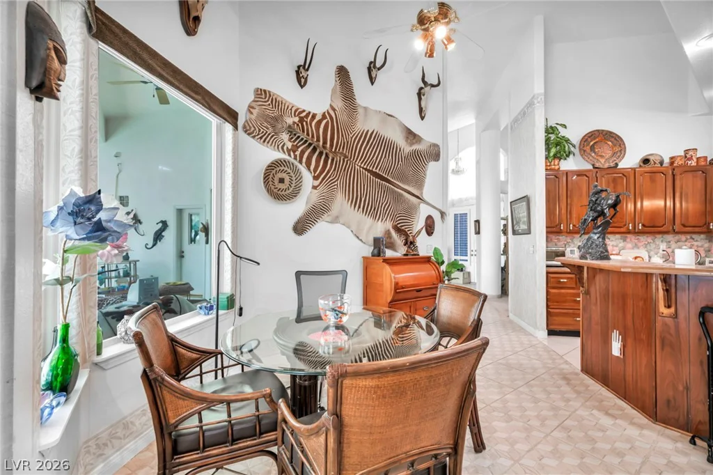 6240 Hualapai, Las Vegas, NV 89149