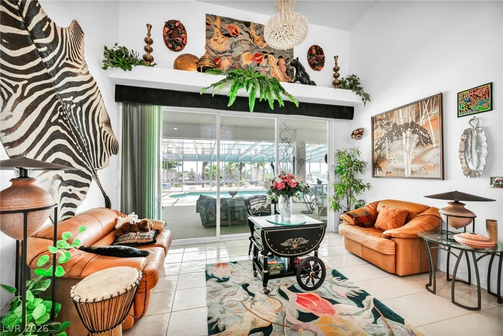 6240 Hualapai, Las Vegas, NV 89149