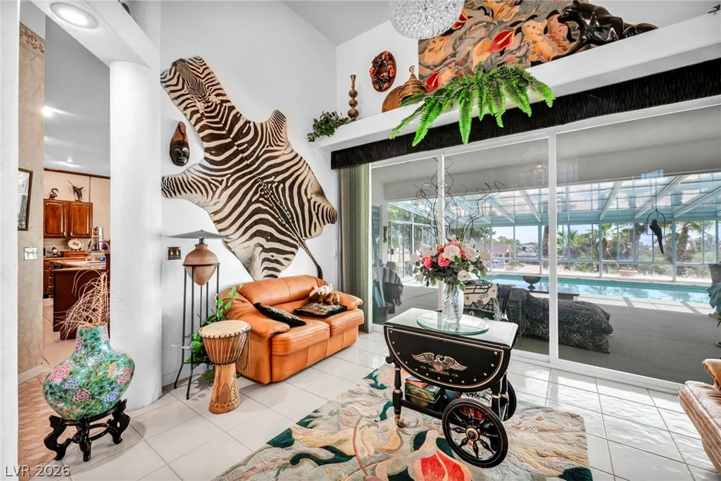 6240 Hualapai, Las Vegas, NV 89149
