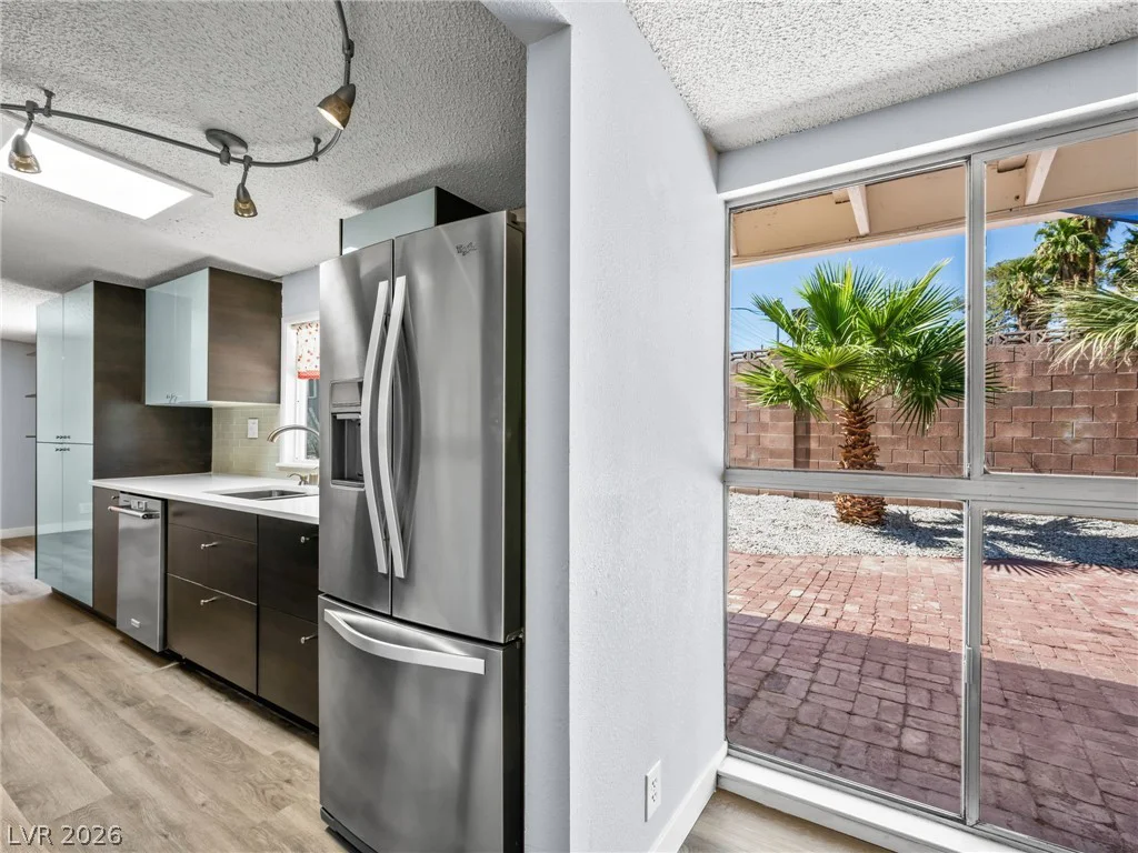 3211 Sundown, Las Vegas, NV 89169