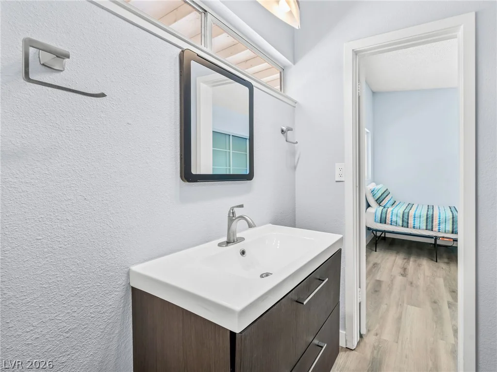 3211 Sundown, Las Vegas, NV 89169