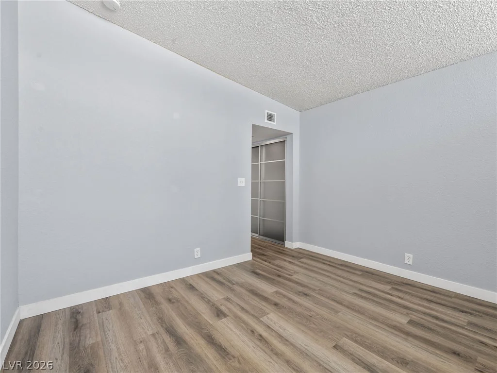 3211 Sundown, Las Vegas, NV 89169
