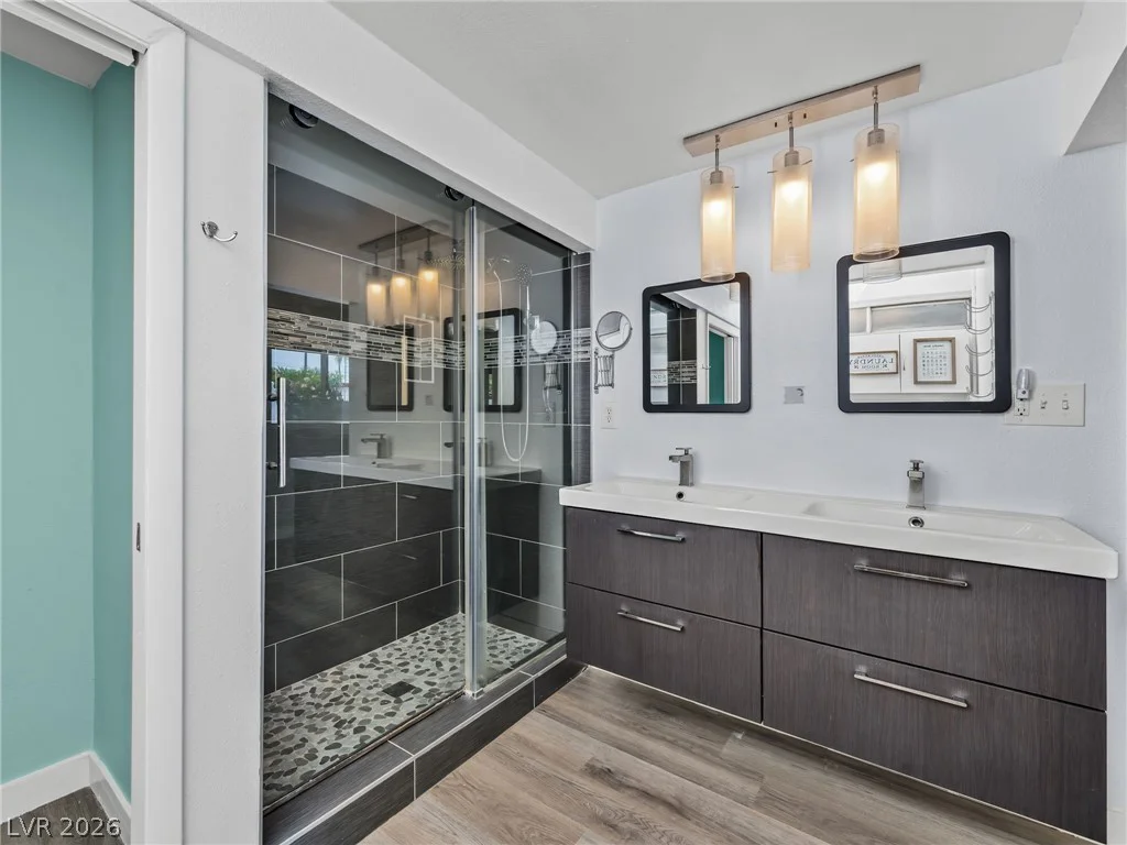 3211 Sundown, Las Vegas, NV 89169