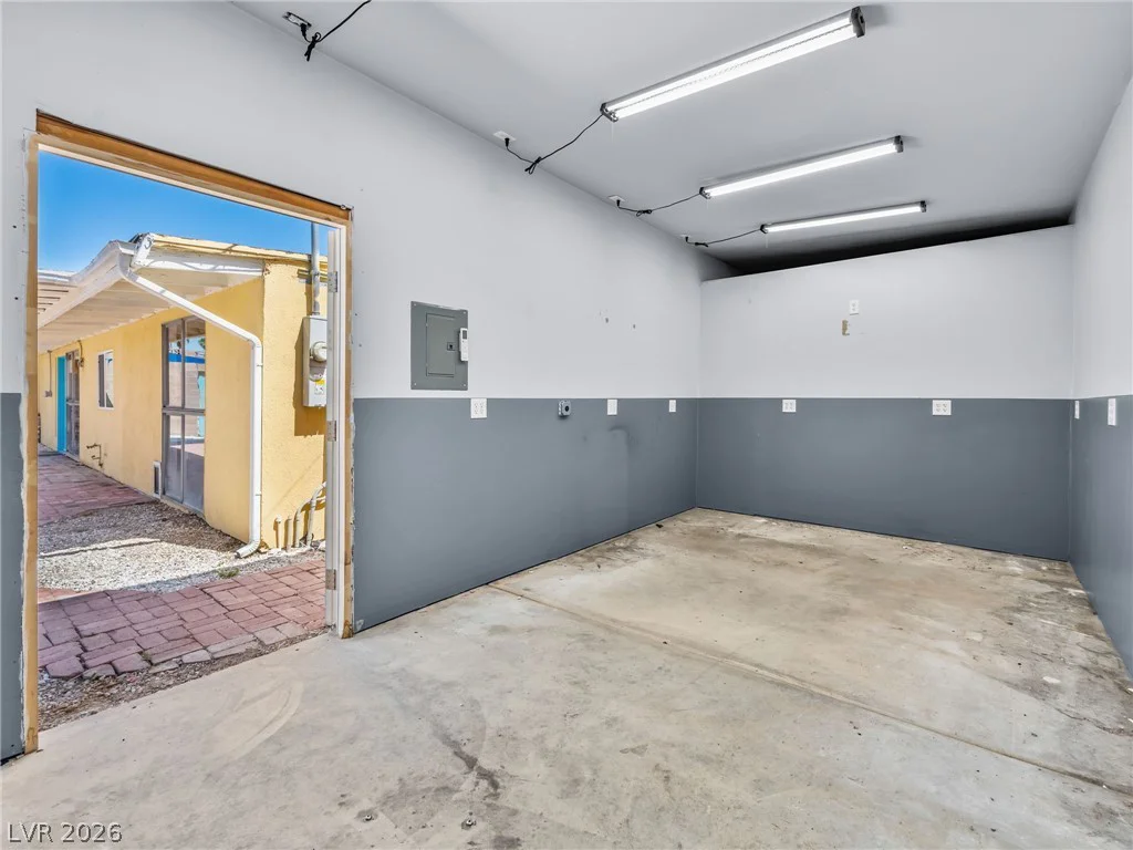 3211 Sundown, Las Vegas, NV 89169