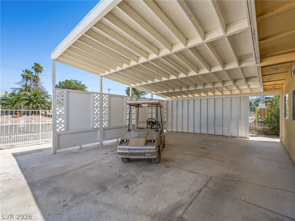 3211 Sundown, Las Vegas, NV 89169