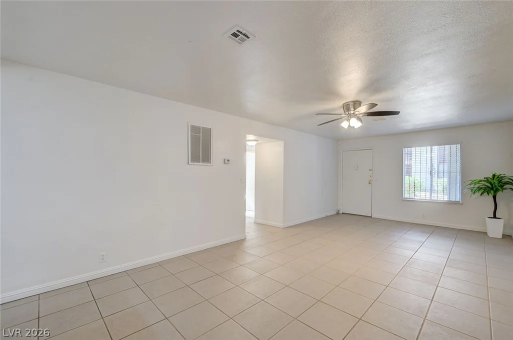 3263 Savalli, Las Vegas, NV 89102