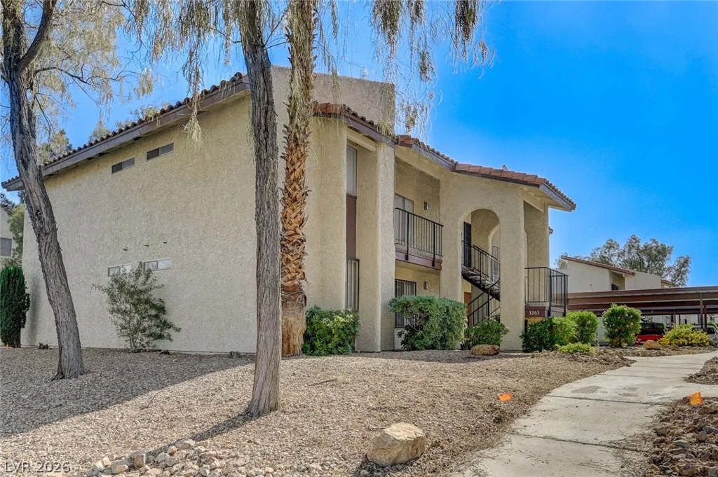 3263 Savalli, Las Vegas, NV 89102