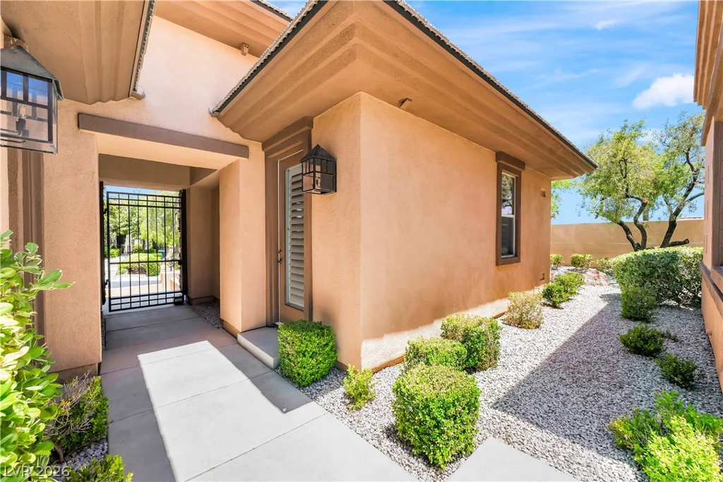 11675 EVERGREEN CREEK, Las Vegas, NV 89135