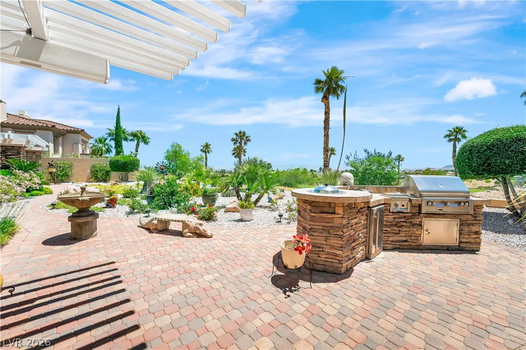 11675 EVERGREEN CREEK, Las Vegas, NV 89135
