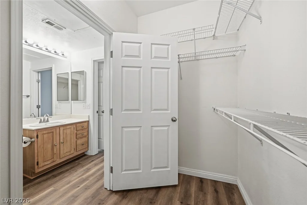 8555 Russell, Las Vegas, NV 89113
