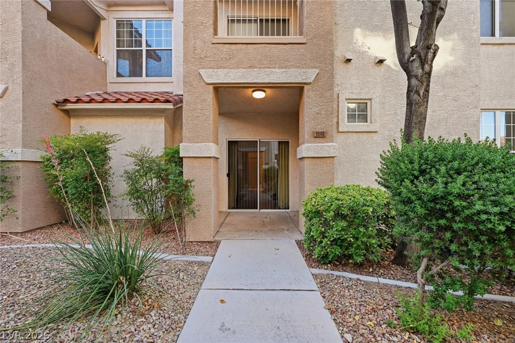8555 Russell, Las Vegas, NV 89113