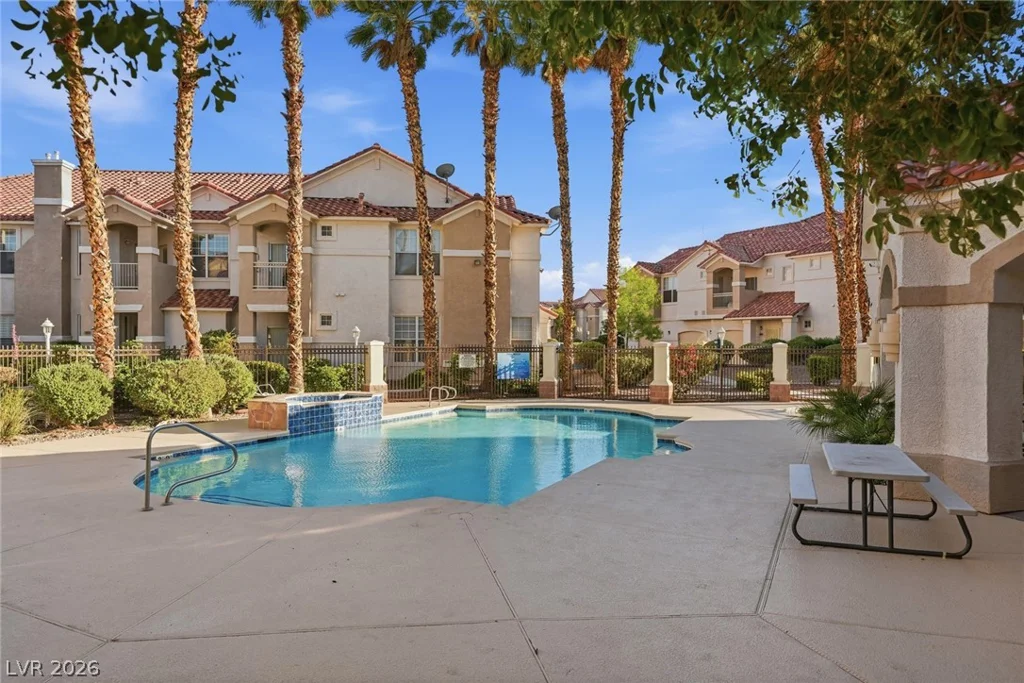 8555 Russell, Las Vegas, NV 89113