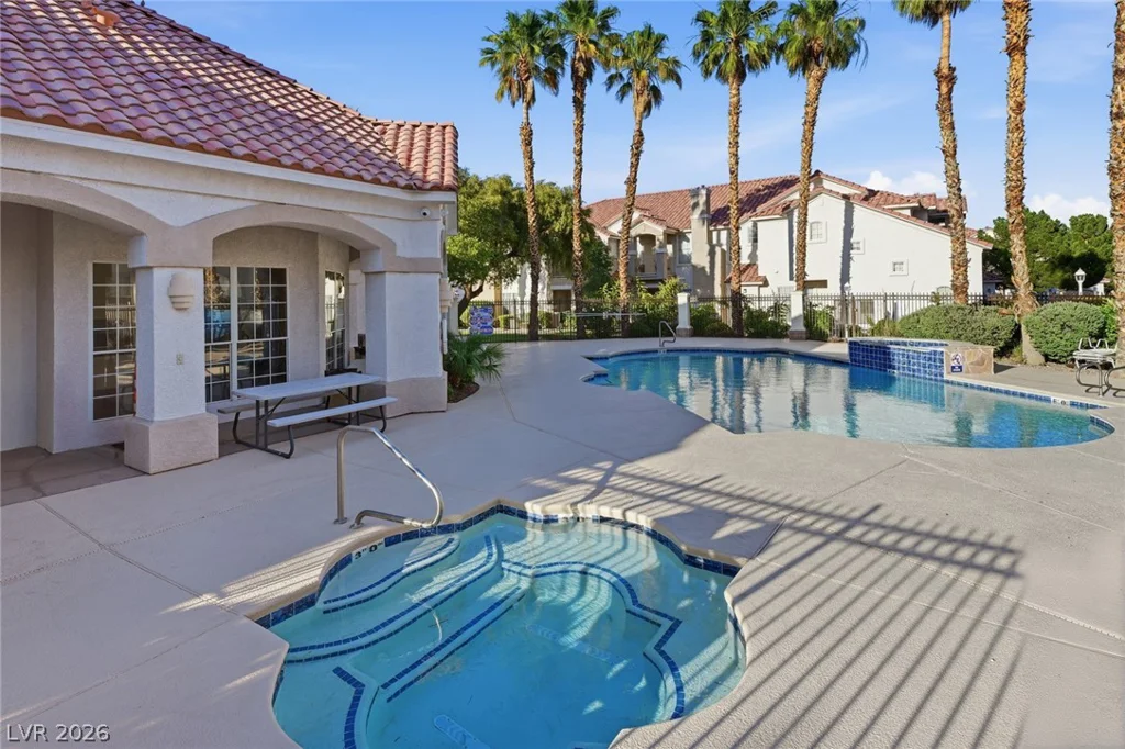 8555 Russell, Las Vegas, NV 89113