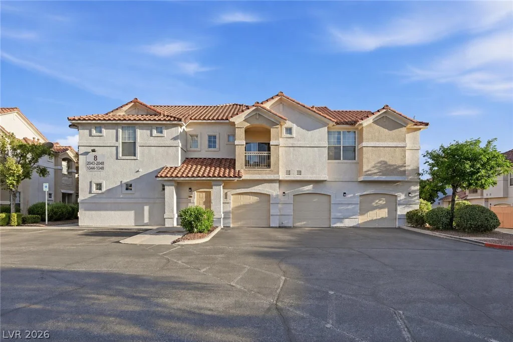 8555 Russell, Las Vegas, NV 89113