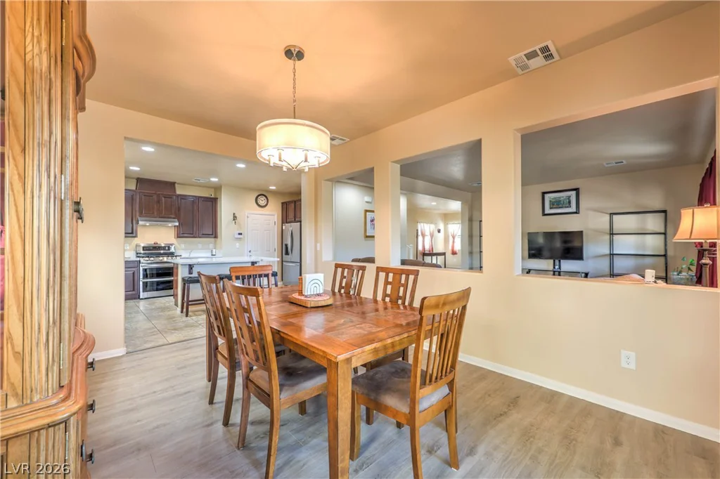 10677 Auburn Springs, Las Vegas, NV 89166