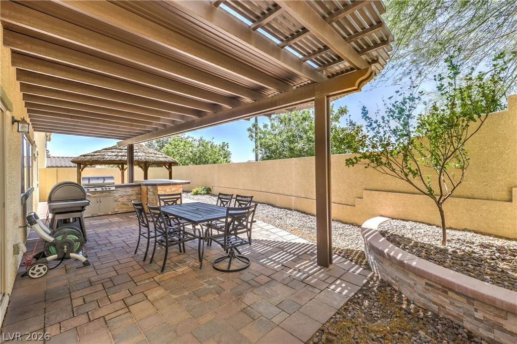 10677 Auburn Springs, Las Vegas, NV 89166