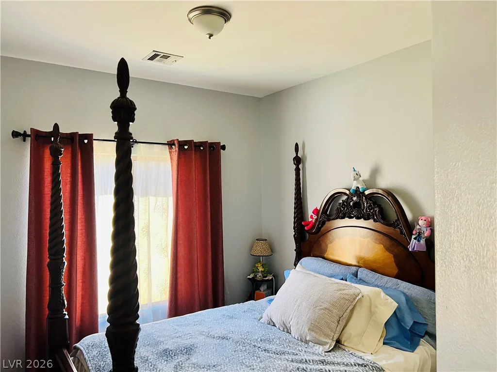 2213 Dale Bumpers, North Las Vegas, NV 89081