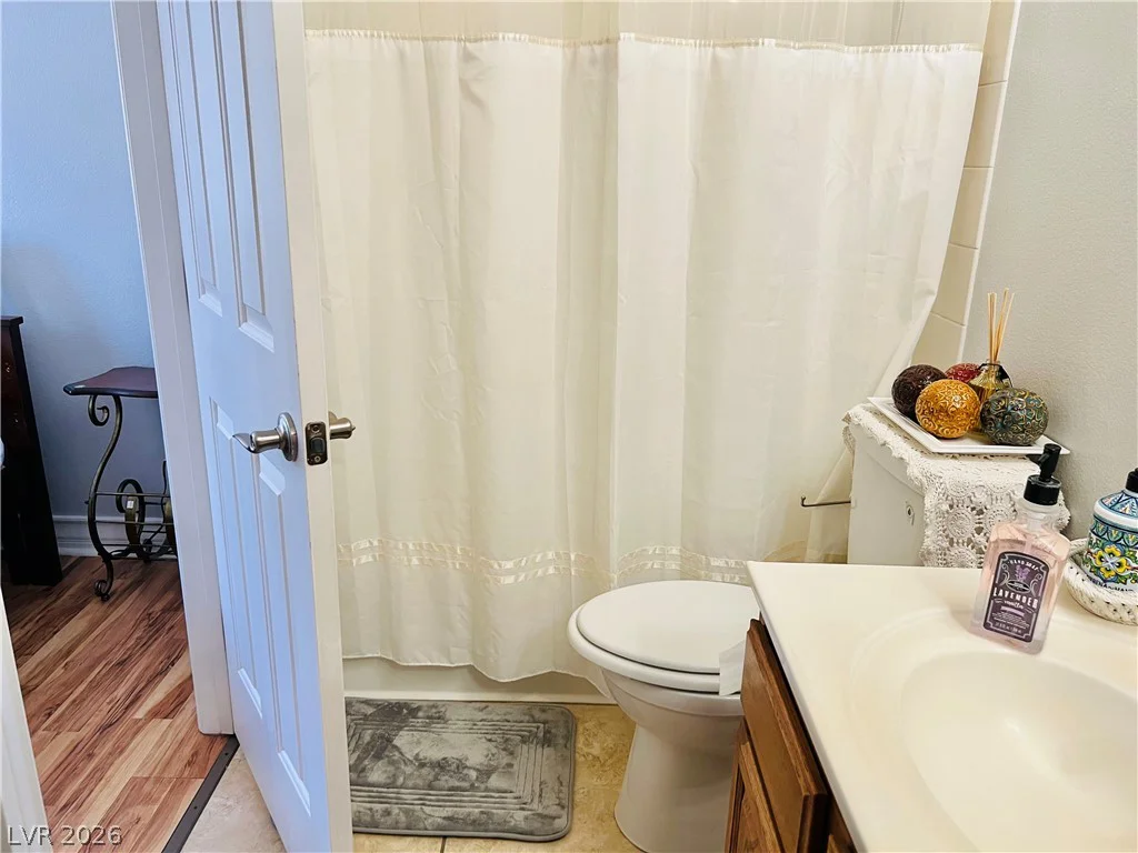 2213 Dale Bumpers, North Las Vegas, NV 89081