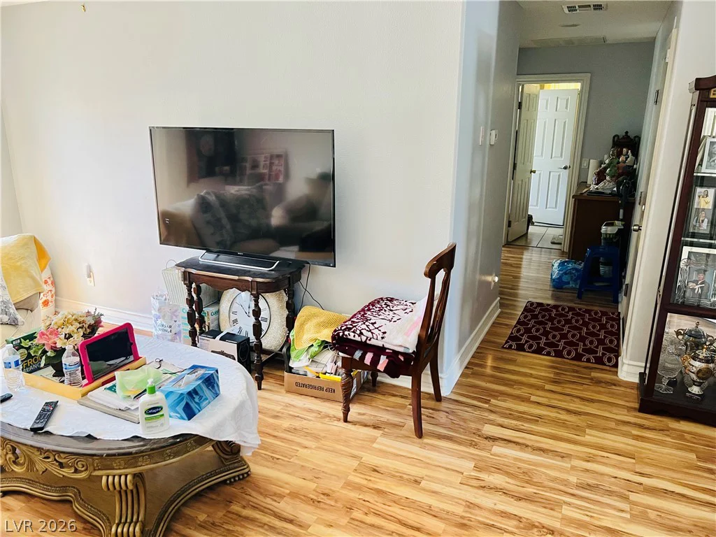 2213 Dale Bumpers, North Las Vegas, NV 89081