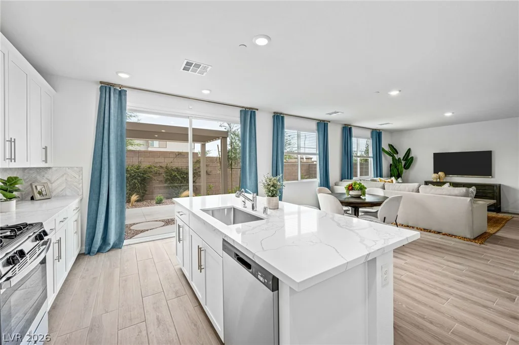 311 Mount Langley, Henderson, NV 89015