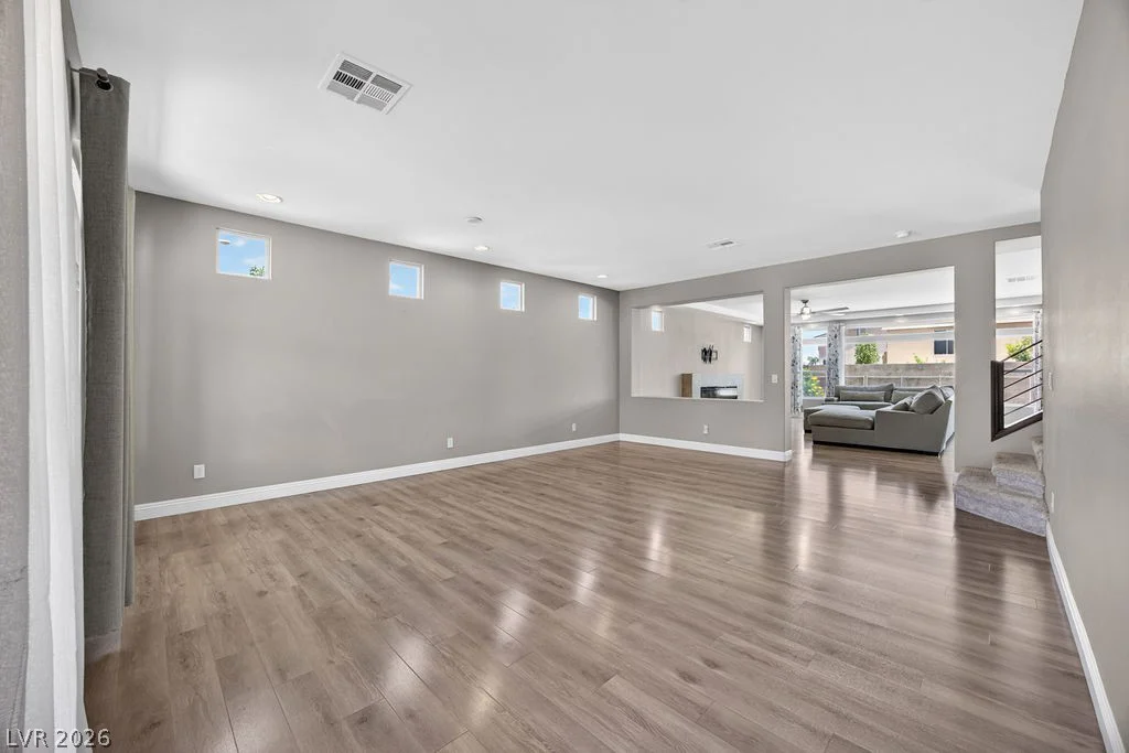9610 Twin Rivers, Las Vegas, NV 89139