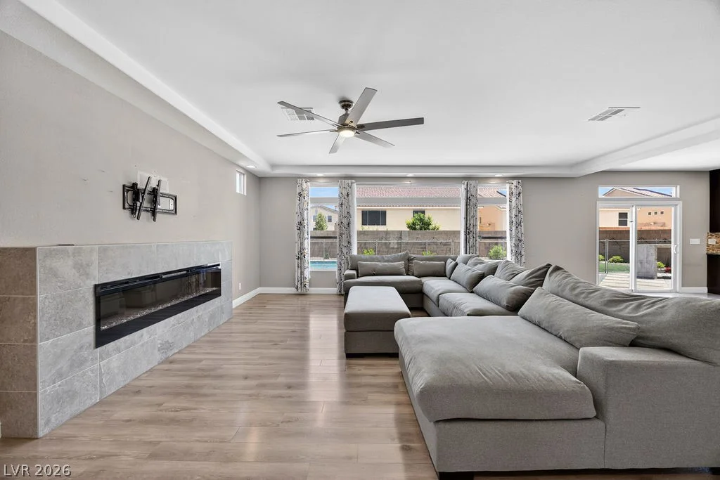 9610 Twin Rivers, Las Vegas, NV 89139