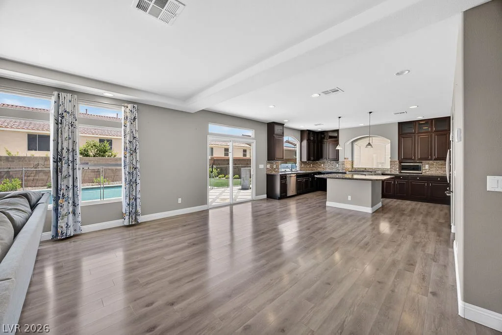 9610 Twin Rivers, Las Vegas, NV 89139