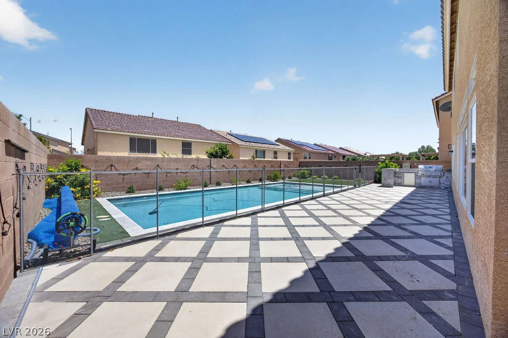 9610 Twin Rivers, Las Vegas, NV 89139
