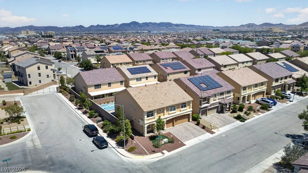9610 Twin Rivers, Las Vegas, NV 89139