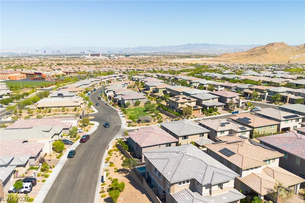 457 Bolsa Basin, Las Vegas, NV 89138