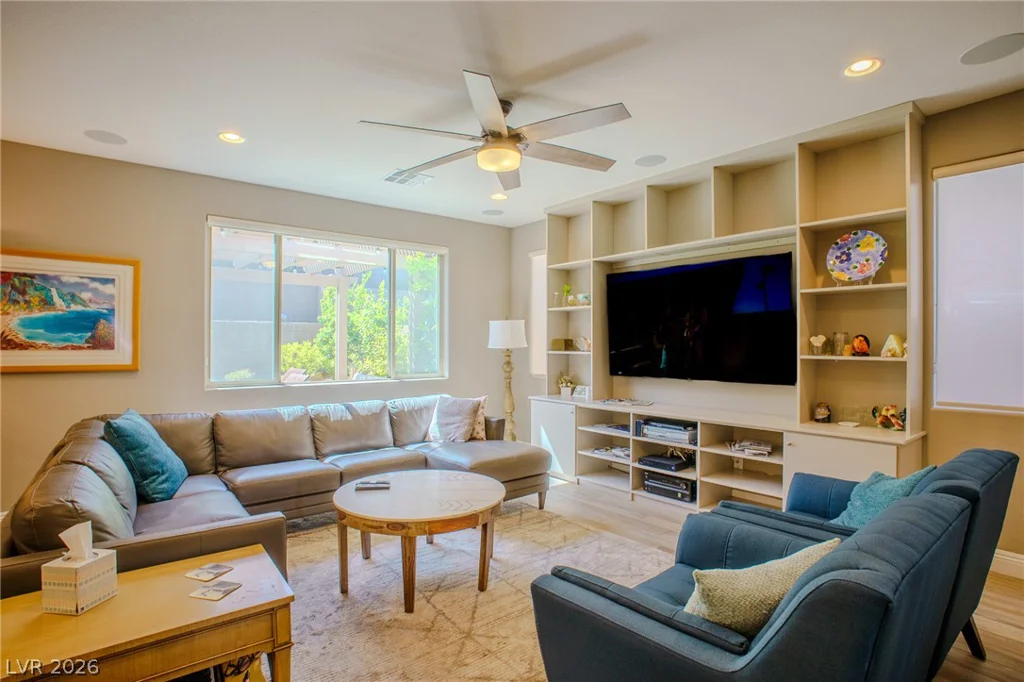 457 Bolsa Basin, Las Vegas, NV 89138