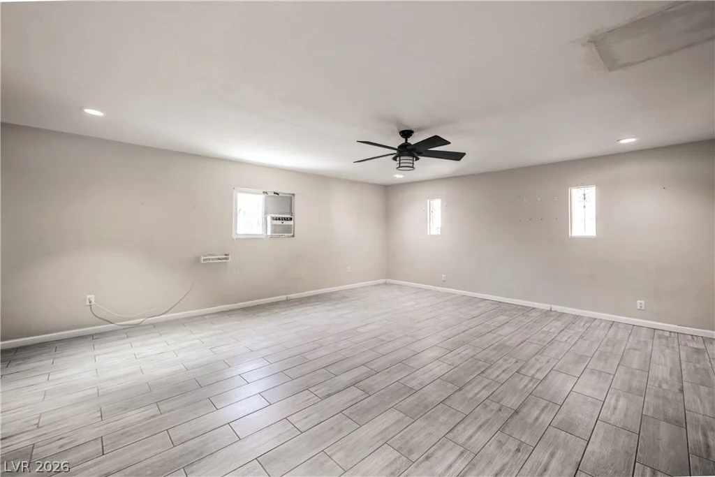 1708 Luning, Las Vegas, NV 89106