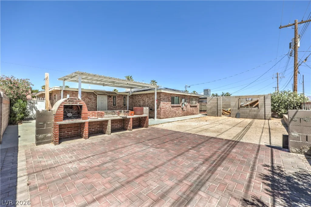 1708 Luning, Las Vegas, NV 89106