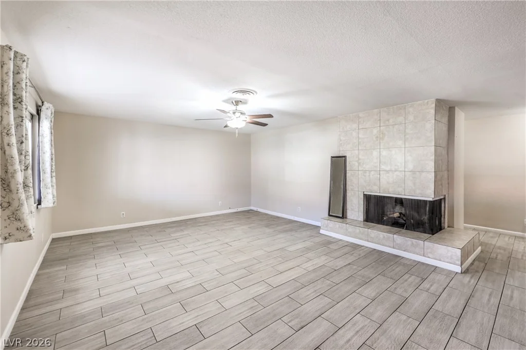 1708 Luning, Las Vegas, NV 89106