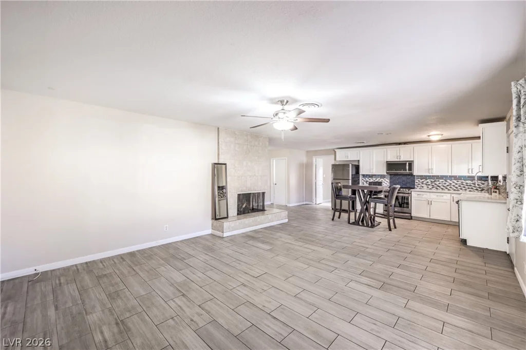1708 Luning, Las Vegas, NV 89106